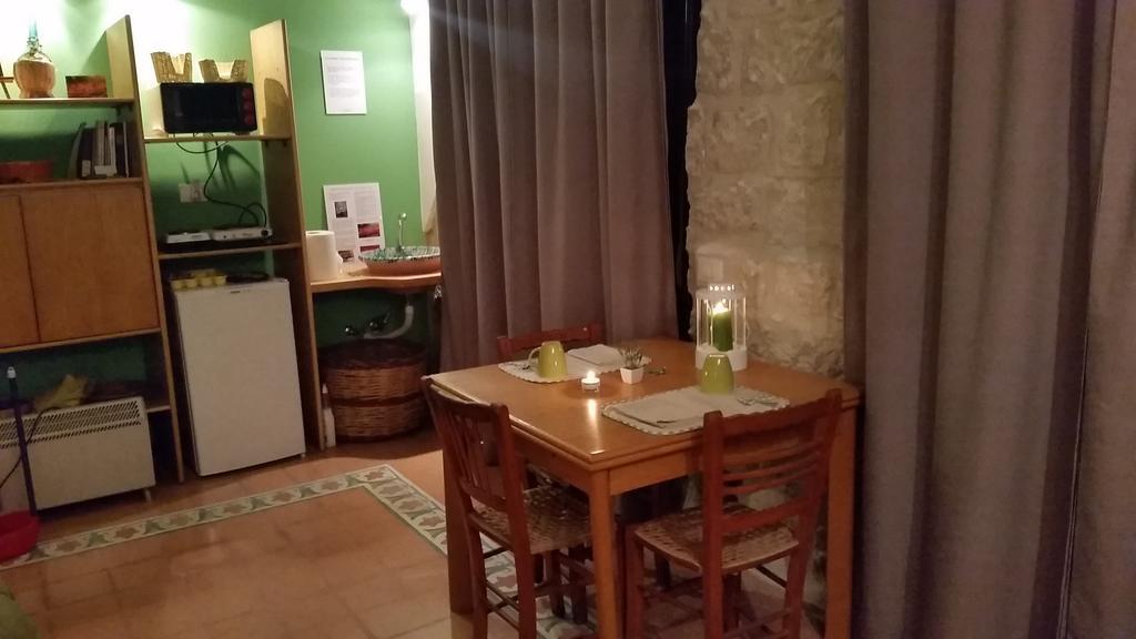 La Casa Del Pittore Di Petralia Petralia Soprana Kültér fotó