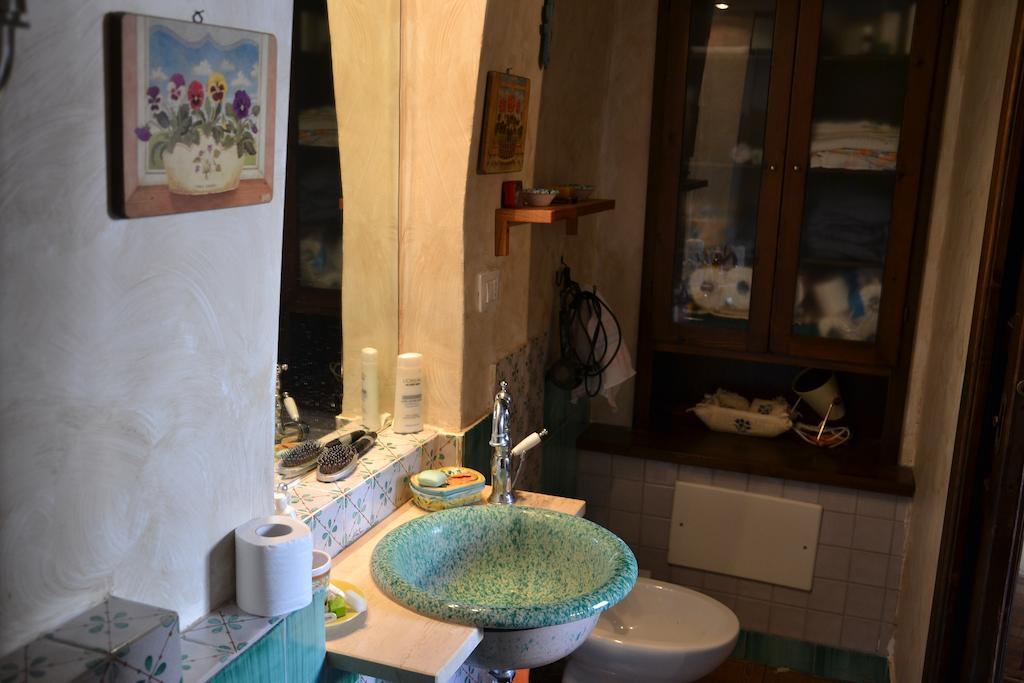 La Casa Del Pittore Di Petralia Petralia Soprana Szoba fotó